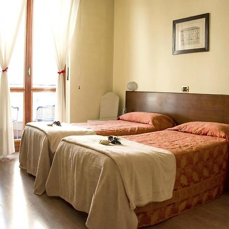 Domus Hotel 알레산드리아 외부 사진