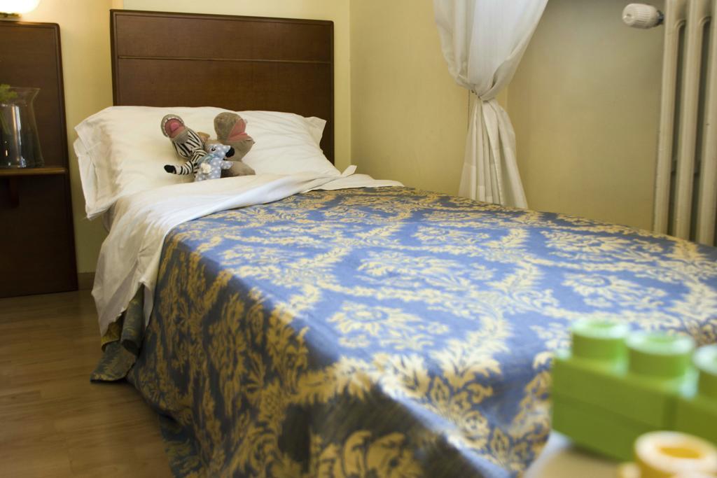 Domus Hotel 알레산드리아 외부 사진