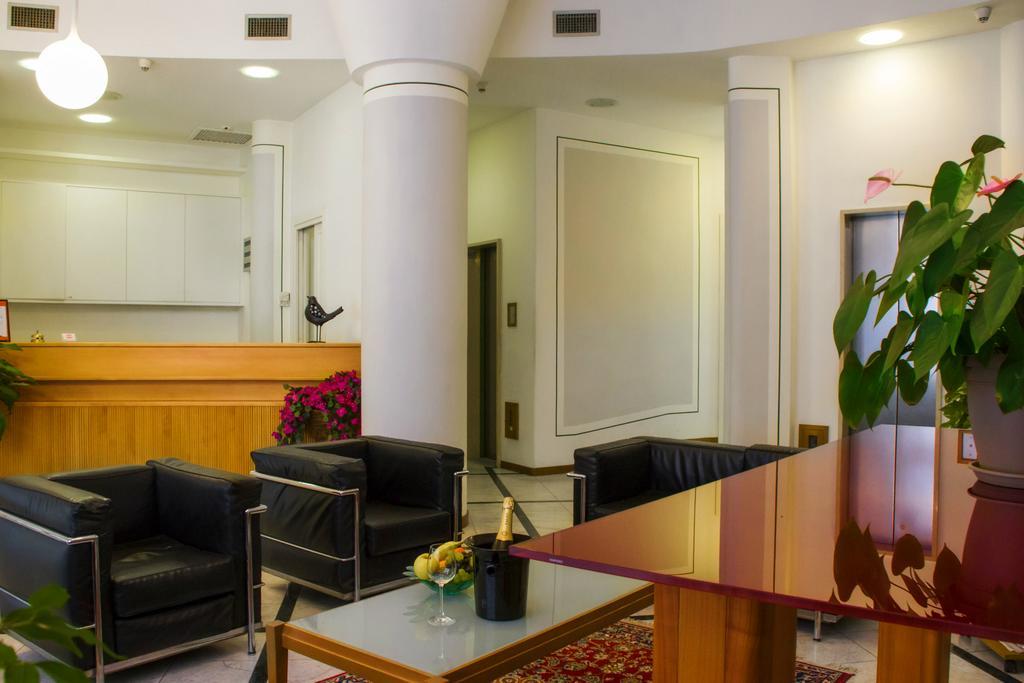 Domus Hotel 알레산드리아 외부 사진