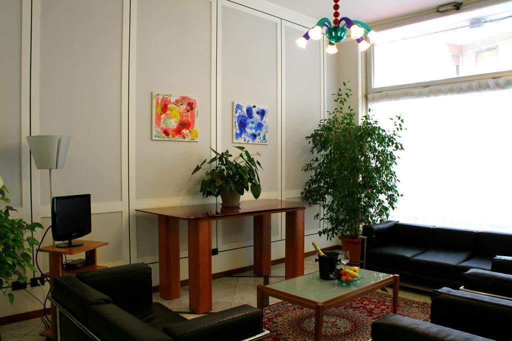 Domus Hotel 알레산드리아 외부 사진